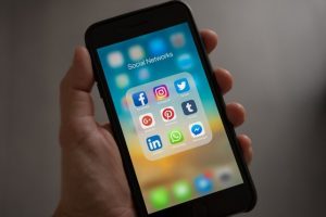 community manager san sebastian